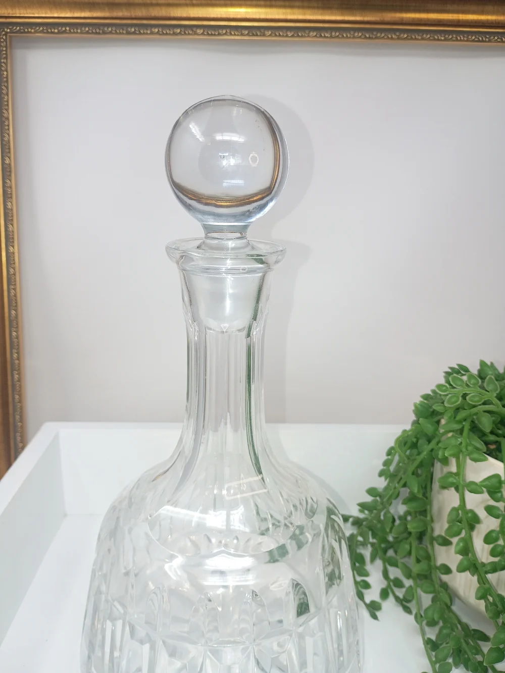 Cut Crystal Decanter with Round Stopper - Clear Glass